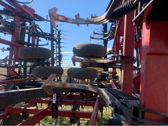 Image of Case IH Tigermate 200 equipment image 4