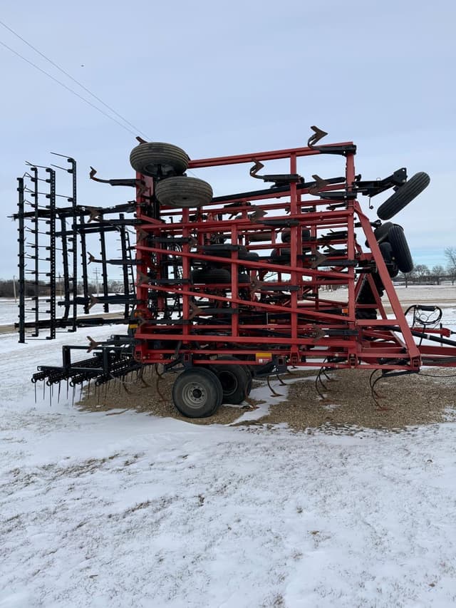 Image of Case IH Tigermate 200 equipment image 2