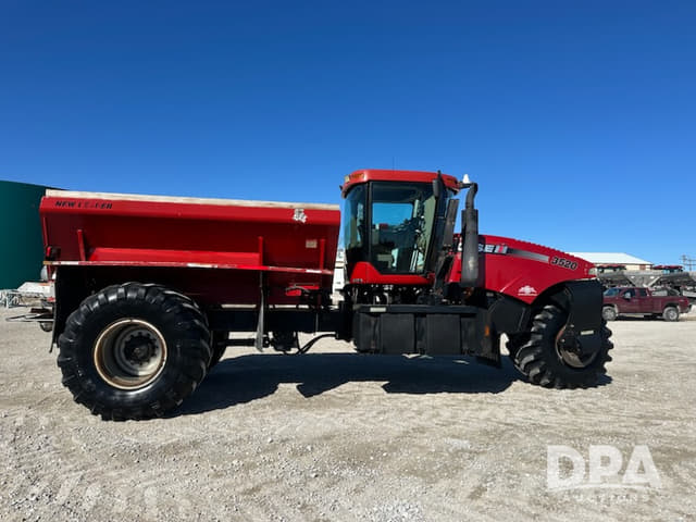 Image of Case IH Titan 3520 equipment image 3