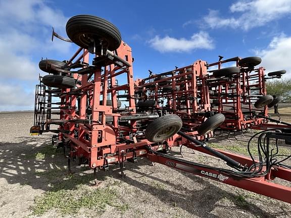 Image of Case IH Tigermate 200 equipment image 4