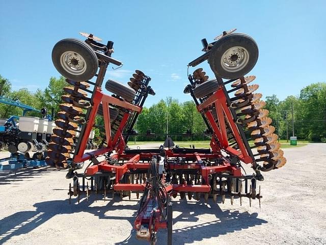 Image of Case IH 330 Turbo Till equipment image 1