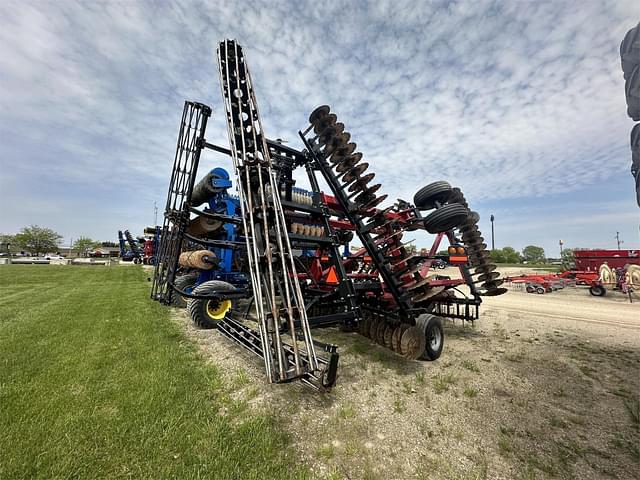 Image of Case IH 330 Turbo Till equipment image 1