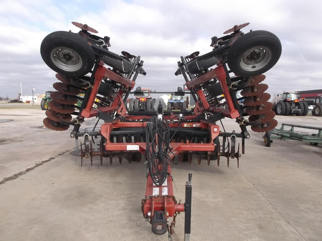 Image of Case IH 330 Turbo Till Image 1