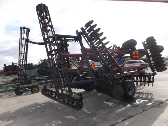 Image of Case IH 330 Turbo Till equipment image 4