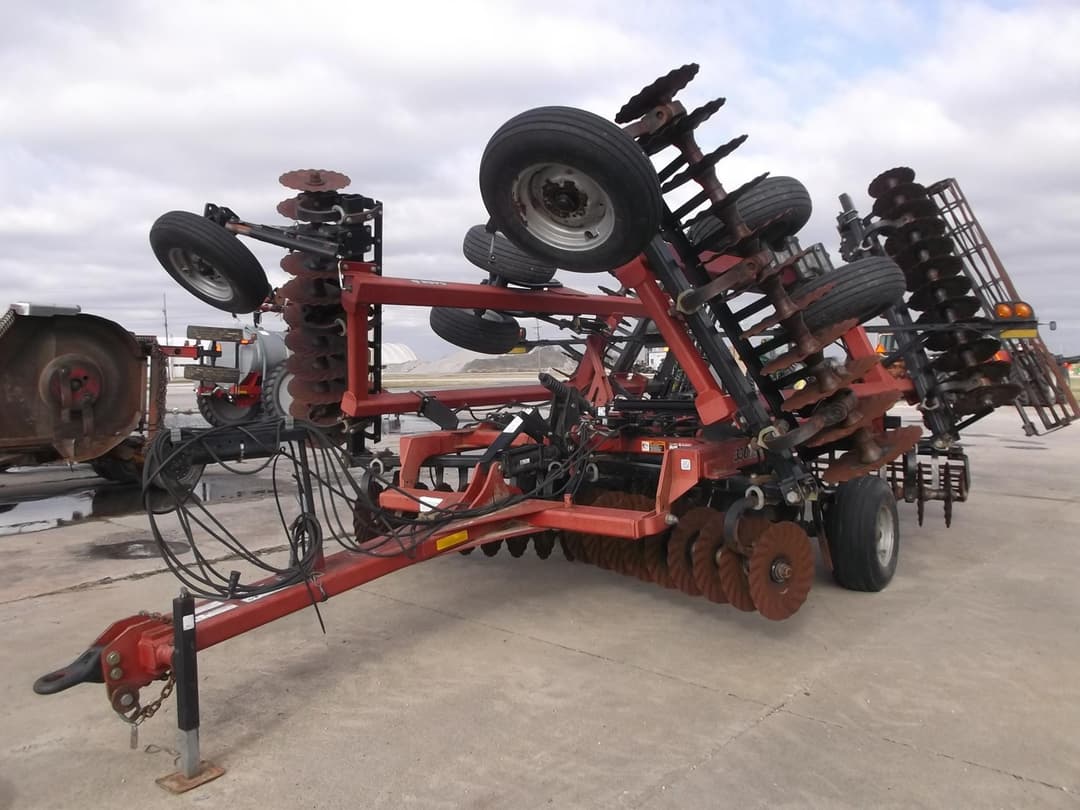 Image of Case IH 330 Turbo Till Image 0
