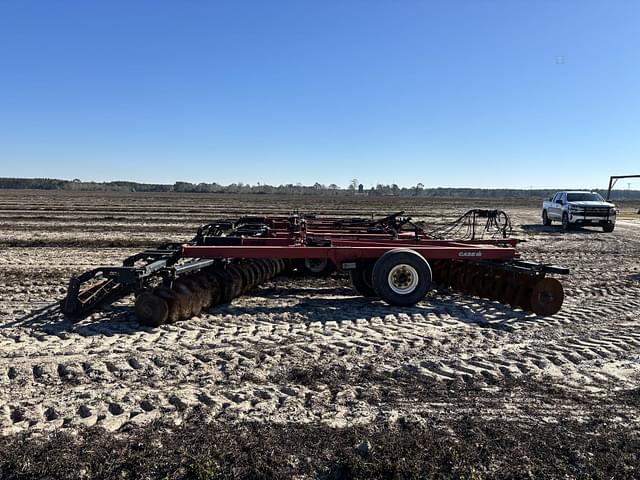 Image of Case IH 345 equipment image 3