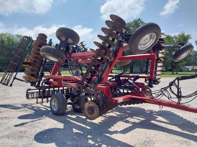 Image of Case IH 330 Turbo Till equipment image 2