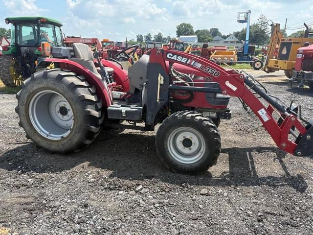 Image of Case IH Farmall 50B equipment image 4