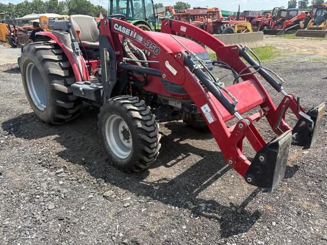 Image of Case IH Farmall 50B equipment image 3