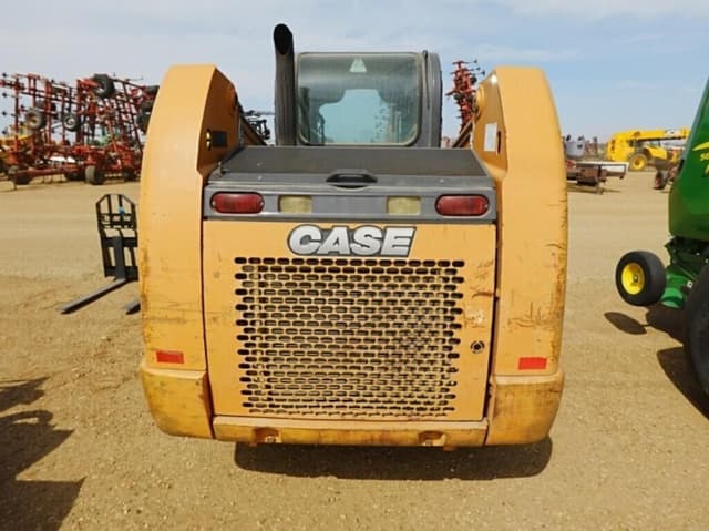 Image of Case SR220 equipment image 3