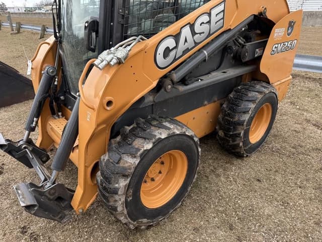 Image of Case SV250 equipment image 3