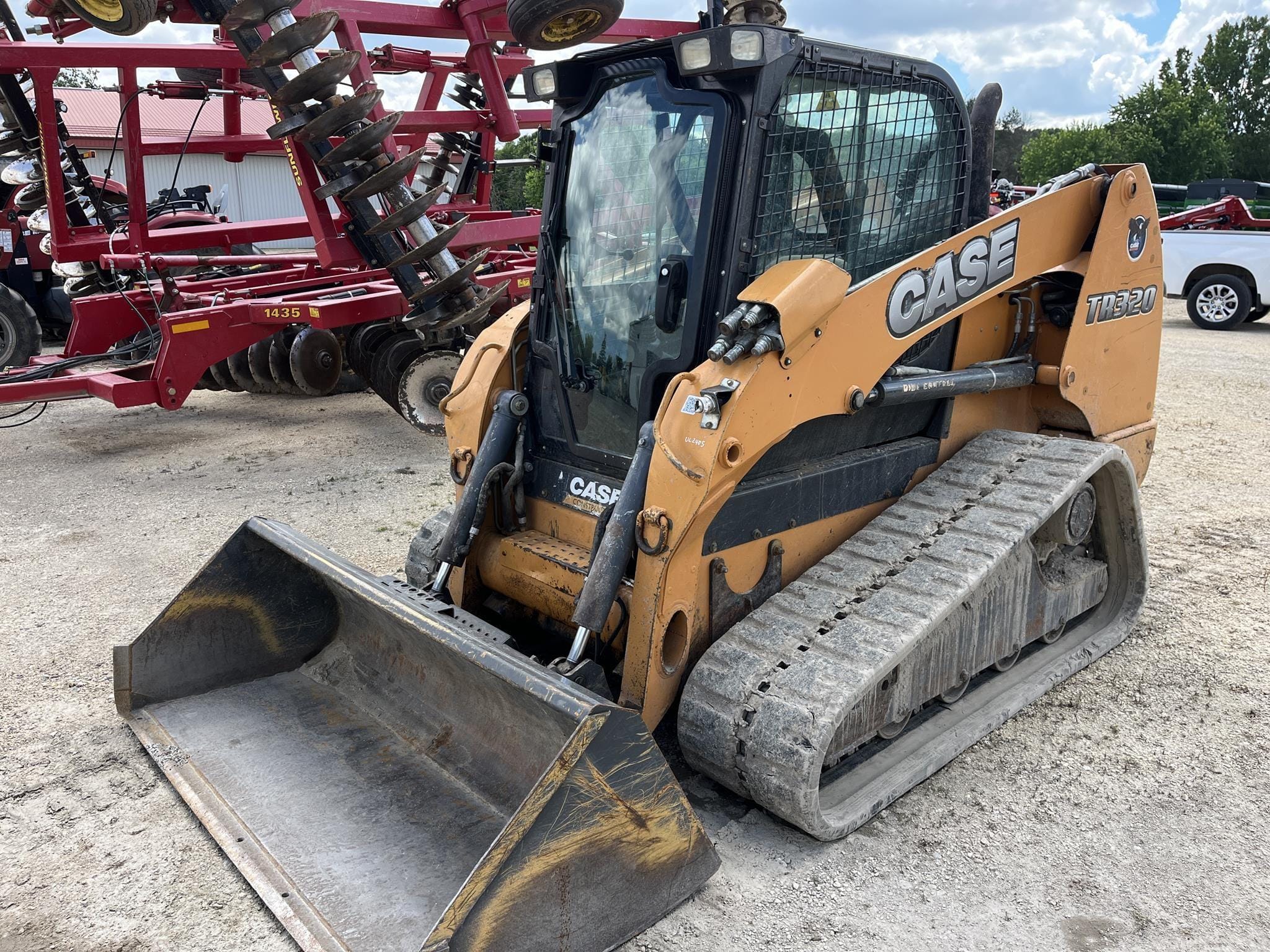 2012 Case TR320 Equipment Image0
