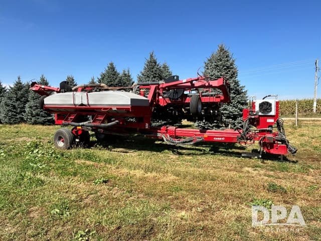 Image of Case IH 1240 equipment image 1