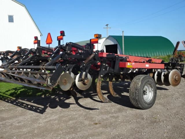 Image of Case IH Ecolo-Tiger 870 equipment image 2