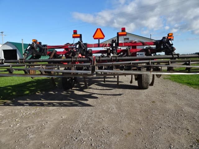 Image of Case IH Ecolo-Tiger 870 equipment image 3