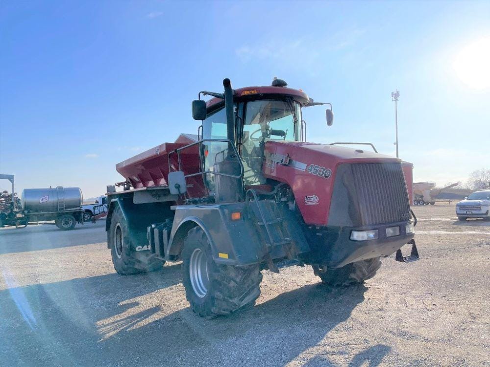 Main image Case IH Titan 4530