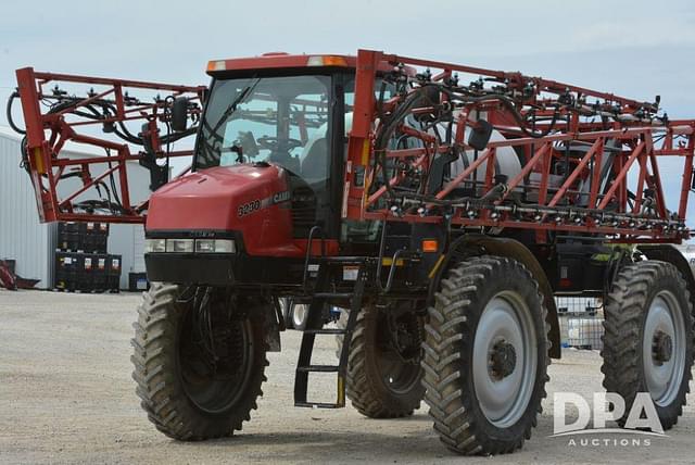 Image of Case IH 3230 Patriot equipment image 1