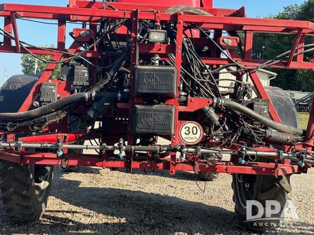 Image of Case IH Patriot 4430 equipment image 2