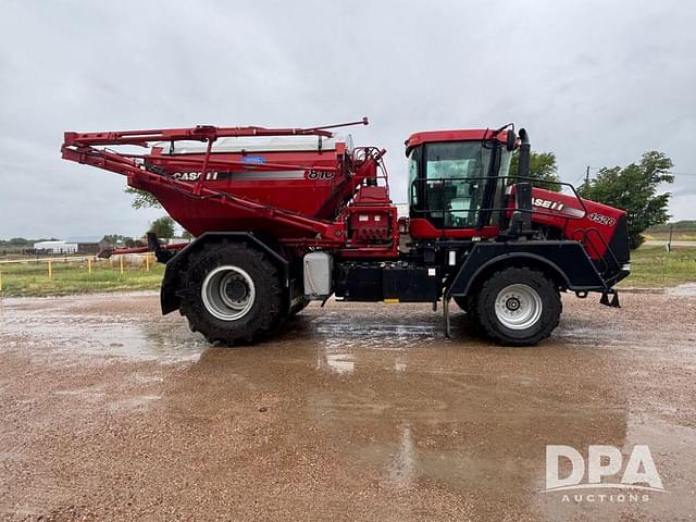 Image of Case IH Titan 4520 equipment image 2