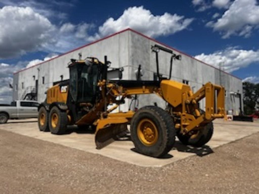 2012 Caterpillar 12M2 Equipment Image0