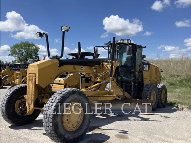 Image of Caterpillar 140M2AWD equipment image 3