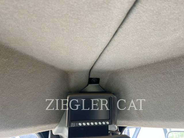 Image of Caterpillar 140M2AWD equipment image 4
