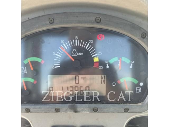 Image of Caterpillar 140M2AWD equipment image 1
