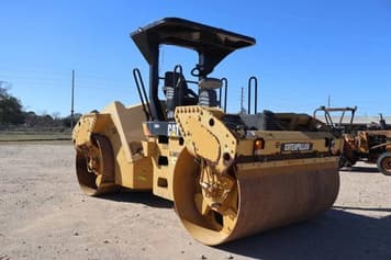 Main image Caterpillar CB64