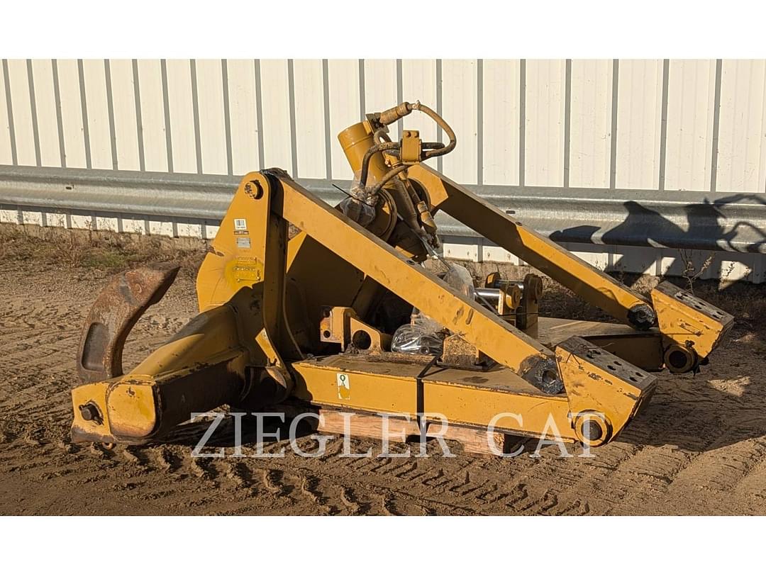 Image of Caterpillar Ripper Primary image