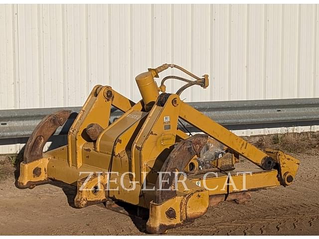 Image of Caterpillar Ripper equipment image 1