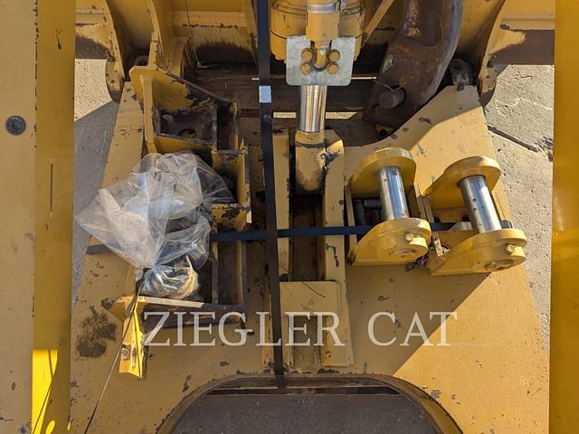 Image of Caterpillar Ripper equipment image 3