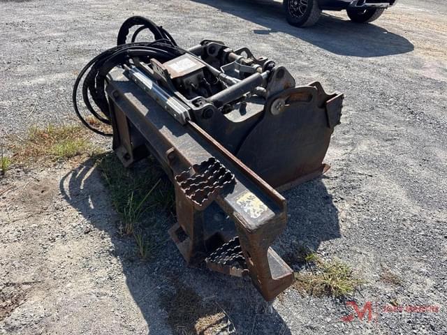 Image of Caterpillar PC206 equipment image 1