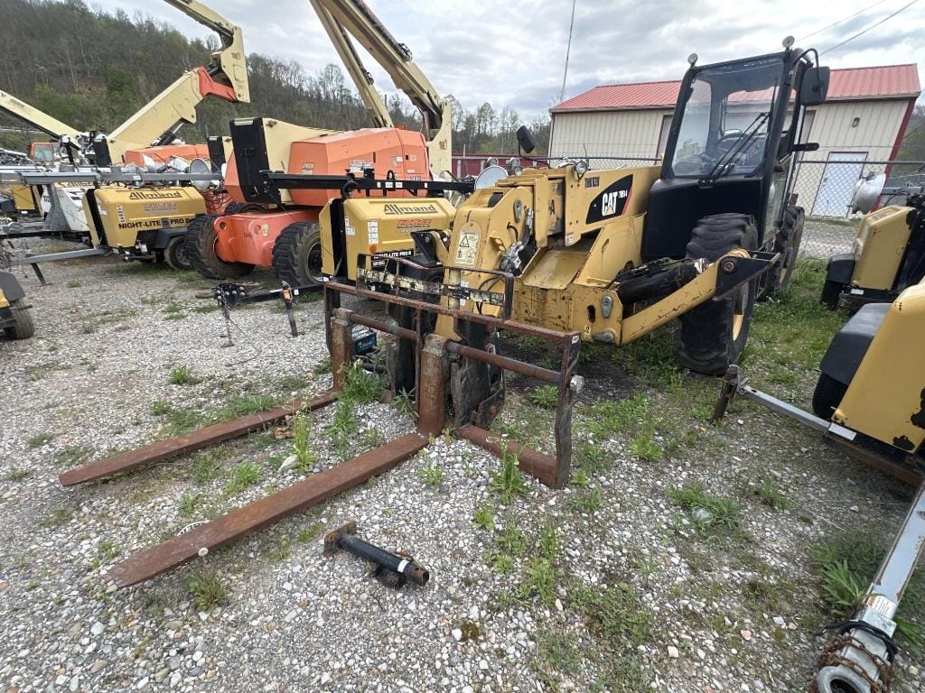 2012 Caterpillar TH514 Equipment Image0