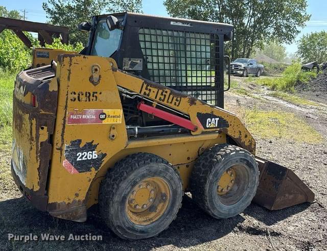Image of Caterpillar 226B3 equipment image 3