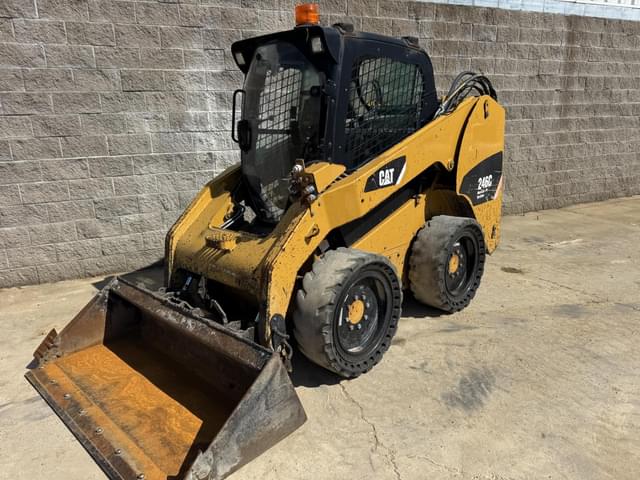 Image of Caterpillar 246C equipment image 2