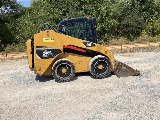 Image of Caterpillar 246C equipment image 4
