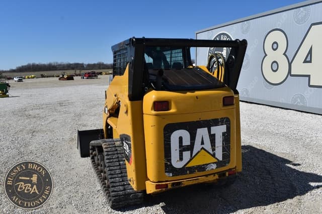 Image of Caterpillar 257B3 equipment image 2