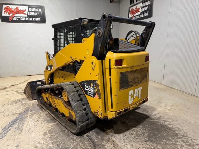 Image of Caterpillar 259B3 equipment image 2