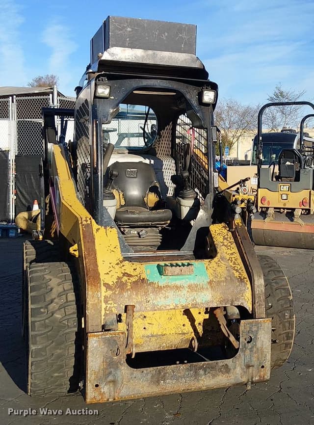 Image of Caterpillar 262C equipment image 1