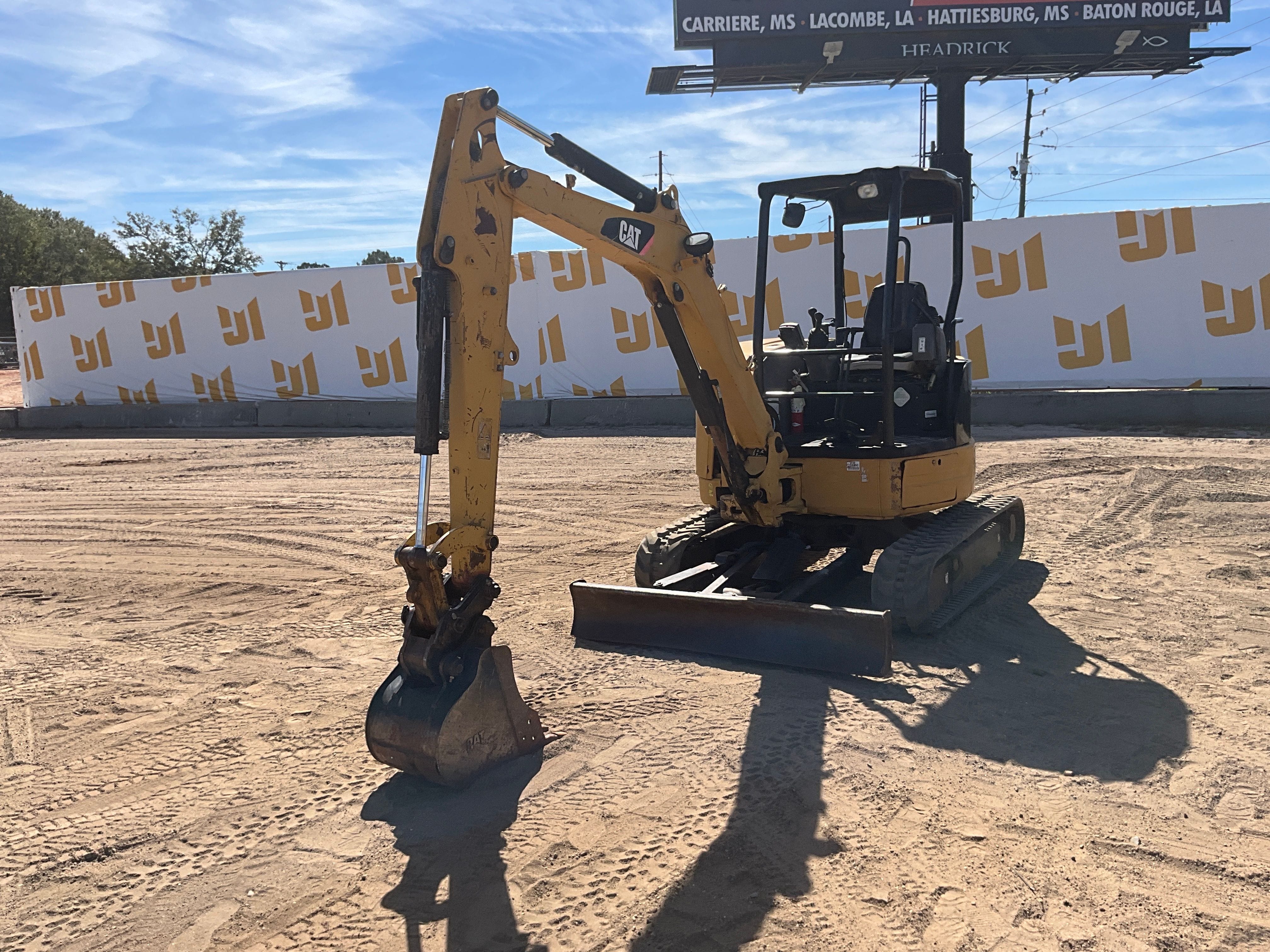 2012 Caterpillar 303.5 Equipment Image0