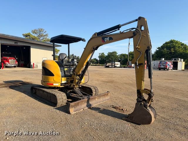 Image of Caterpillar 304D CR equipment image 2