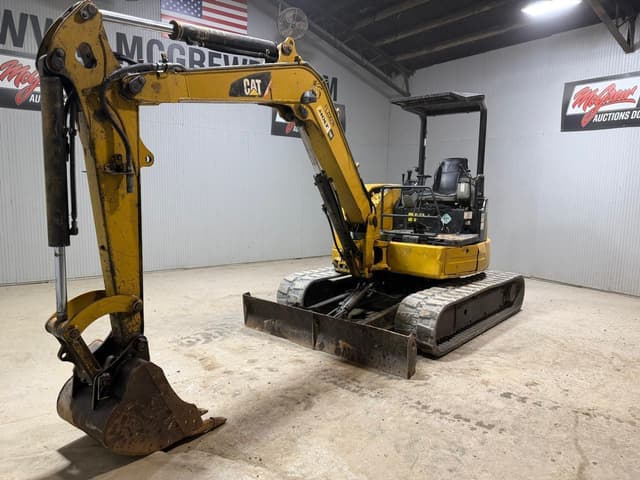 Image of Caterpillar 305.5D CR equipment image 1