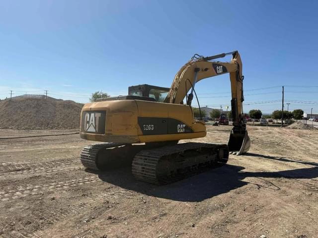 Image of Caterpillar 320DL equipment image 3