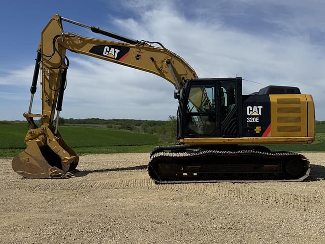 Image of Caterpillar 320E equipment image 1