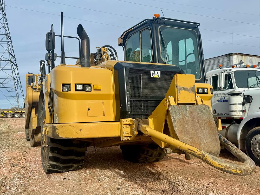 Image of Caterpillar 627H Primary image