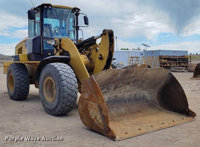 Image of Caterpillar 938K equipment image 2