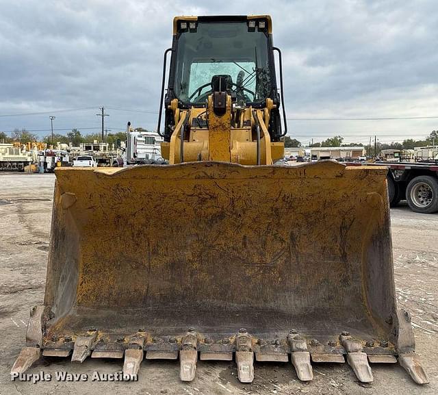 Image of Caterpillar 963D equipment image 1