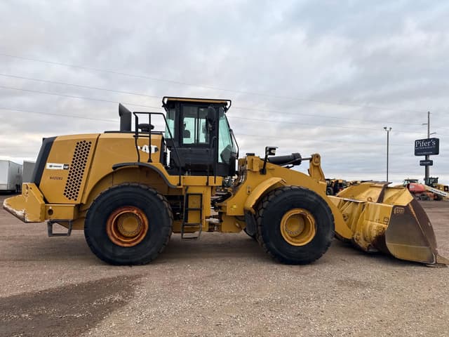 Image of Caterpillar 972K equipment image 4