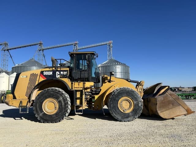 Image of Caterpillar 980K equipment image 3