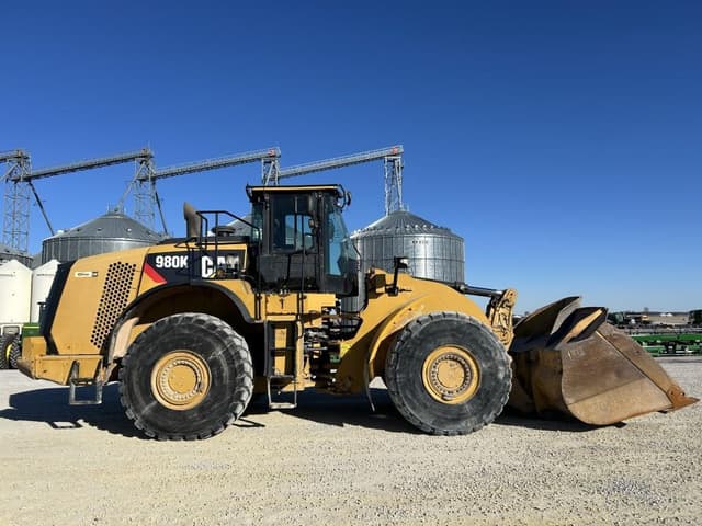 Image of Caterpillar 980K equipment image 3